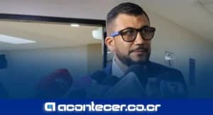 Joseph Rivera presenta libro sobre Nadia Peraza en la Asamblea Legislativa