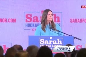 Sarah Huckabee Sanders lanza campaña contra jóvenes que no trabajan