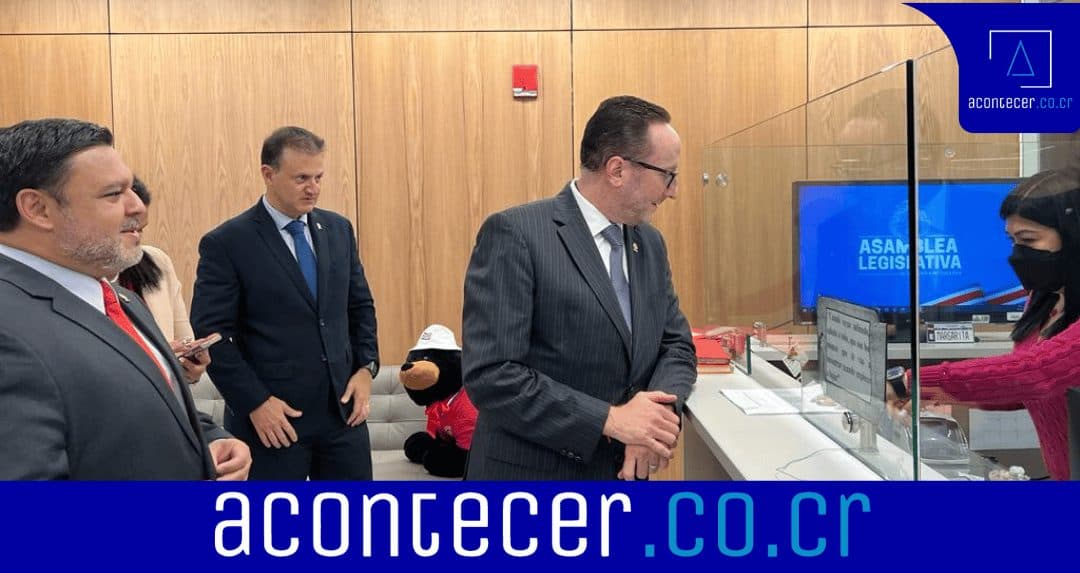 Imagen de la nota: Feinzaig propone eliminar el impuesto a la cerveza importada
