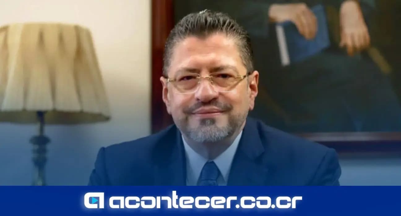 Imagen de la nota: Rodrigo Chaves reconoce pendientes de su gobierno tras consulta de Acontecer