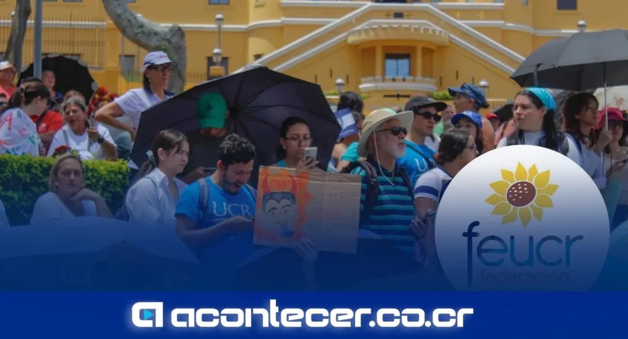 Imagen de la nota: FEUCR denuncia persecución y golpes a estudiante de la UNA en protesta legislativa