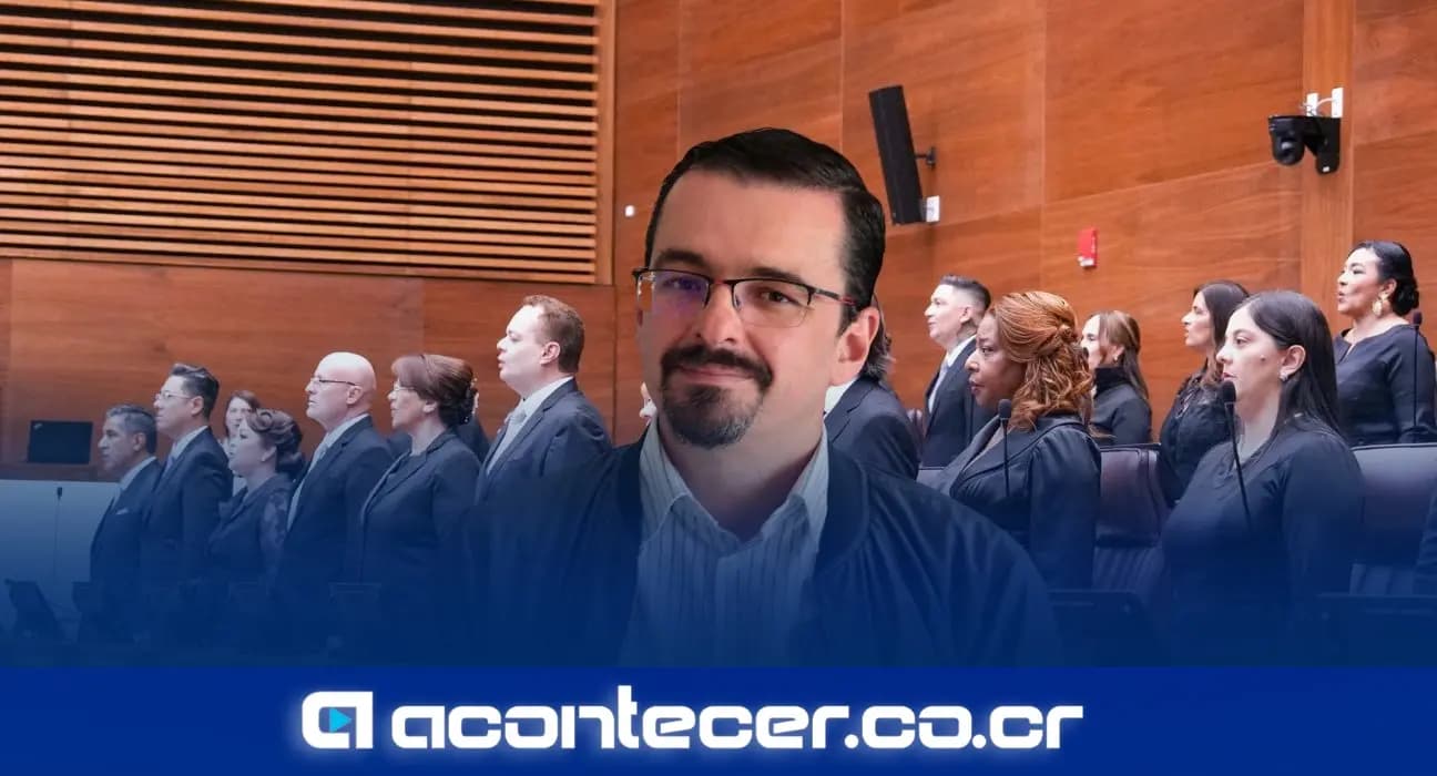 Imagen de la nota: José María Villalta menciona que la fracción del Gobierno solo retrasa el acuerdo sobre Crucitas y otros temas