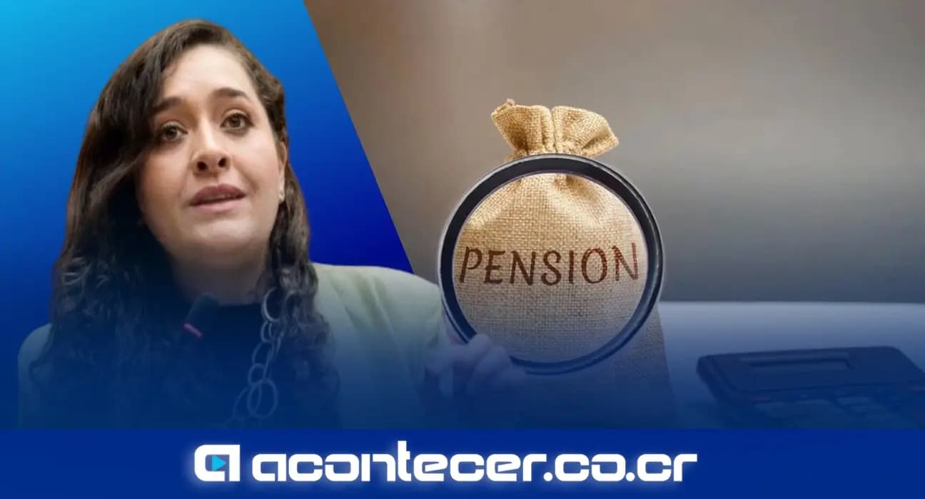 Imagen de la nota: Iztarú Alfaro propone que expresidentes esperen hasta los 65 años para recibir pensión