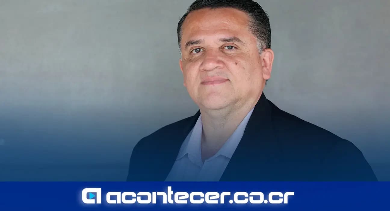 Imagen de la nota: Boris Molina alerta sobre delitos en compra de tesis universitarias