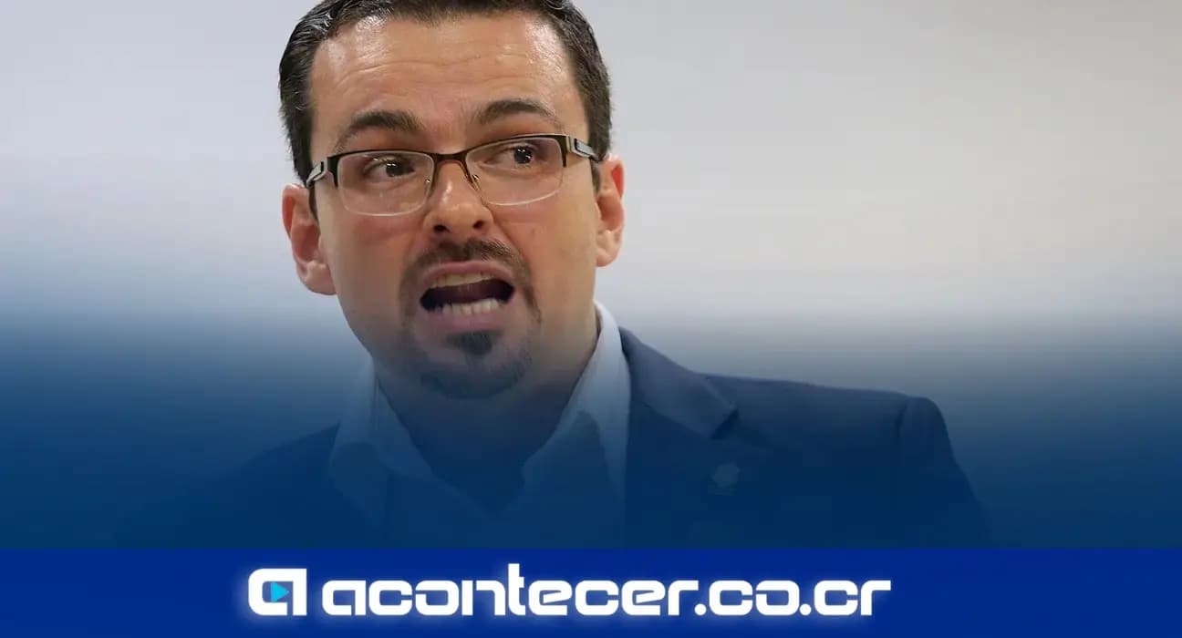 Imagen de la nota: José María Villalta: “La ministra es un chivo expiatorio”