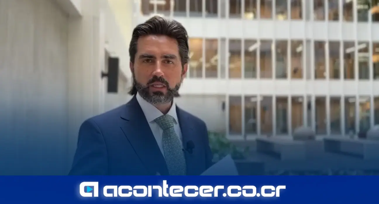 Antonio Barzuna presenta reforma a ley de resolución financiera