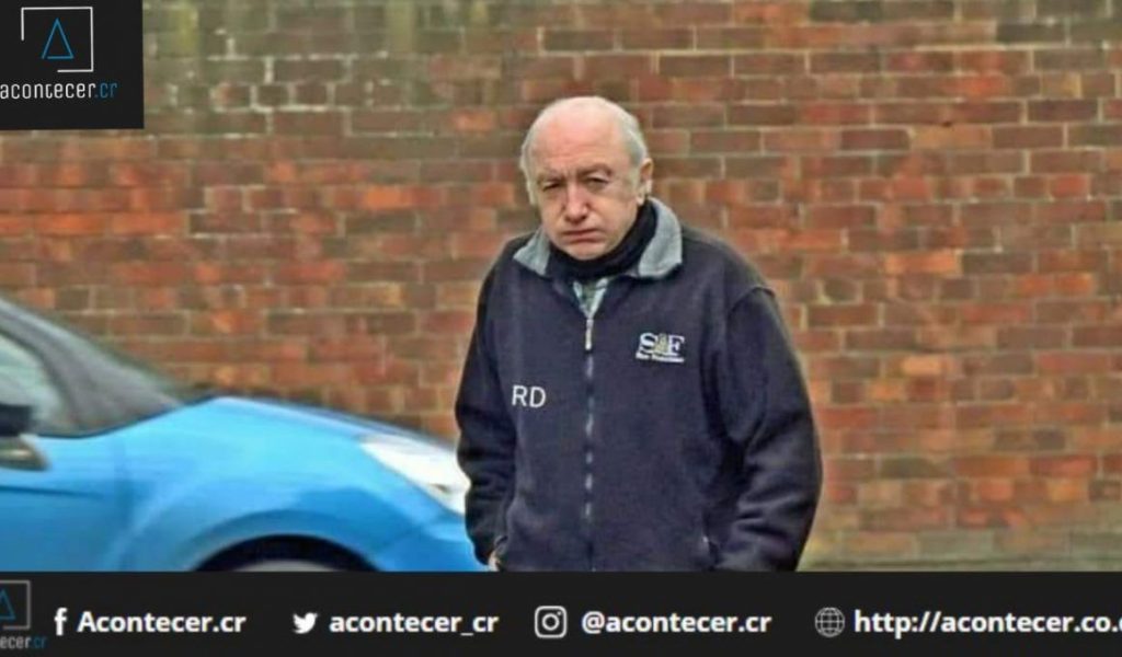 Bajista de Queen reaparece tras años alejado de la vida pública.