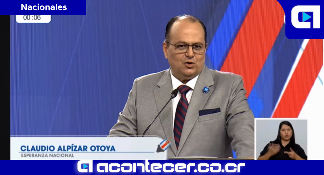 Claudio Alpízar Laura Fernández Acusa Educación