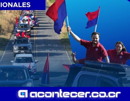 Juan Carlos Hidalgo hace su cierre de campaña con caravana