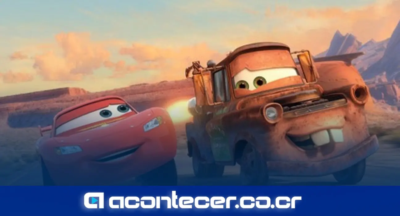 Rayo McQueen y Mate en una escena de Cars: Una Aventura Sobre Ruedas, película de Disney y Pixar que se reestrena en cines por su 20 aniversario